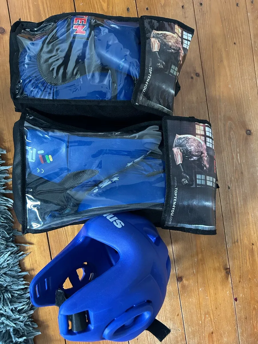 Taekwondo gear - Image 1