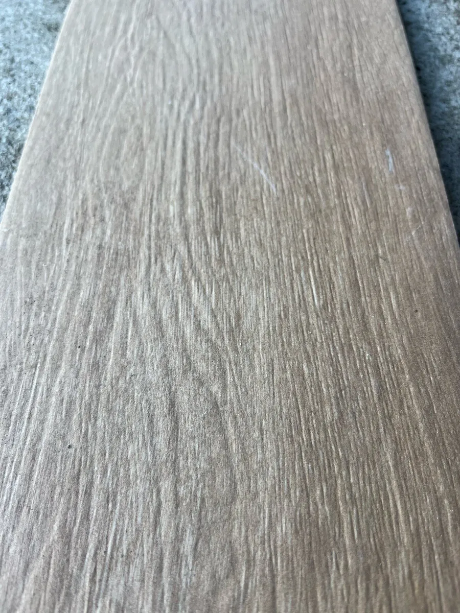 Wood Effect Floor Tiles - Image 3