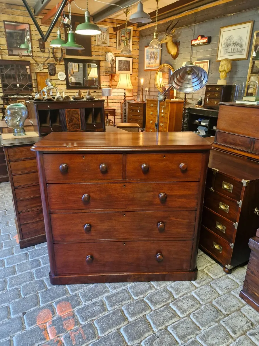 Chest - Image 3
