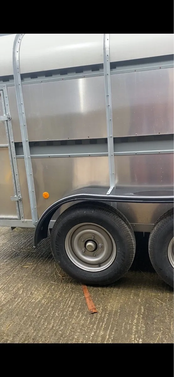 Bateson Livestock trailer - Image 2