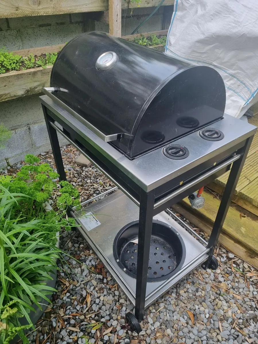 Bar-B-Q - Image 2