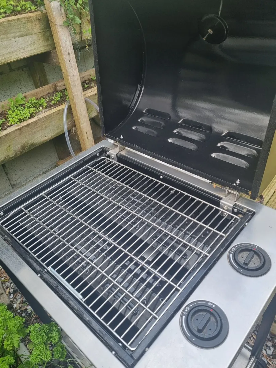 Bar-B-Q - Image 3
