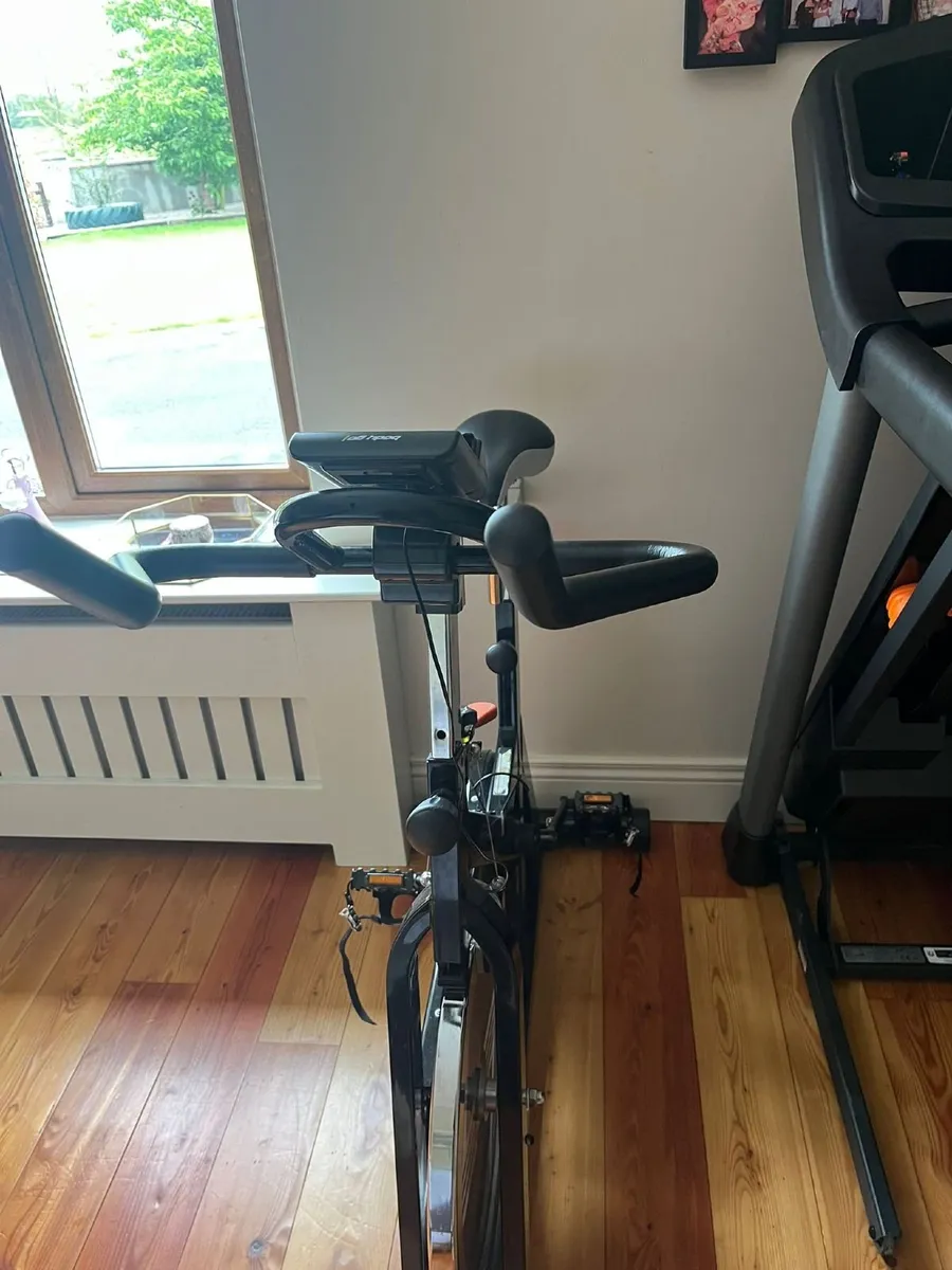 Exercise bike - Image 3
