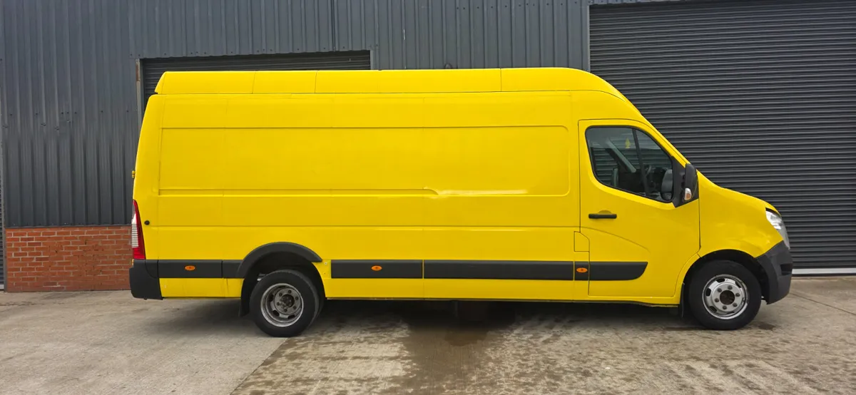 Nissan NV400 2021 - Image 1