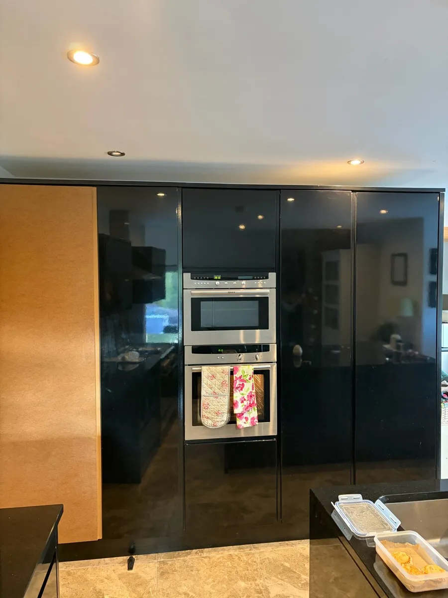 Kitchen high gloss doors - Image 4