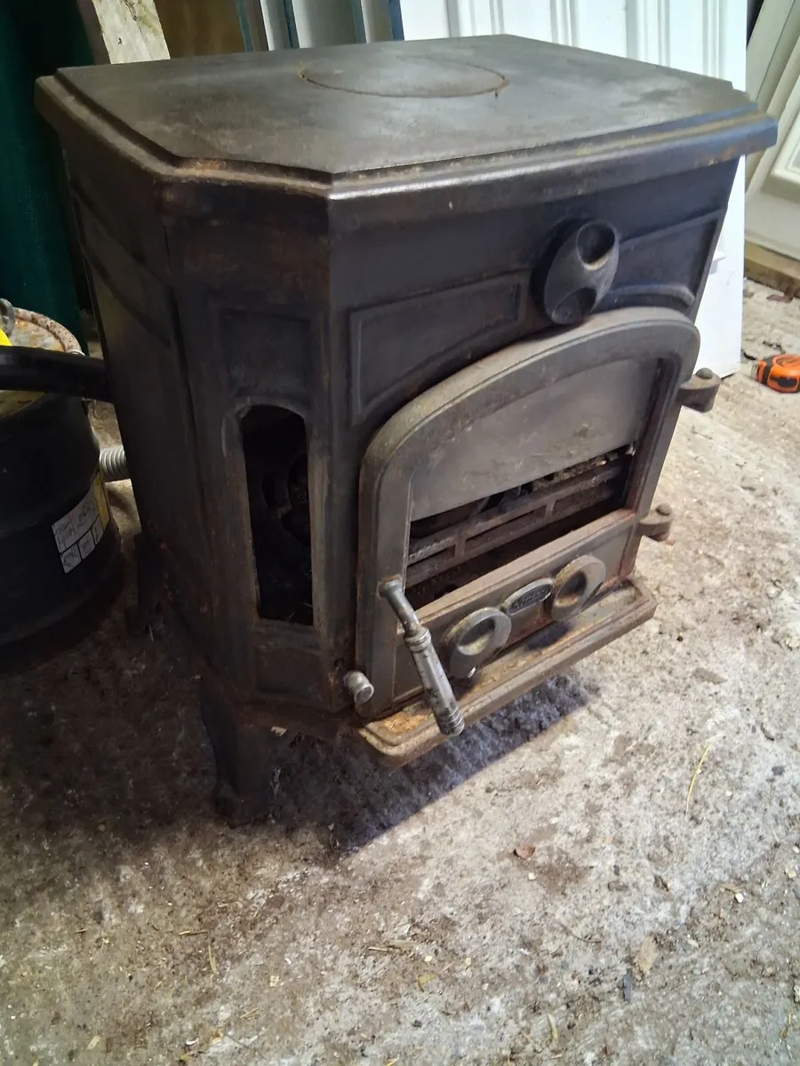 Stove - Image 1