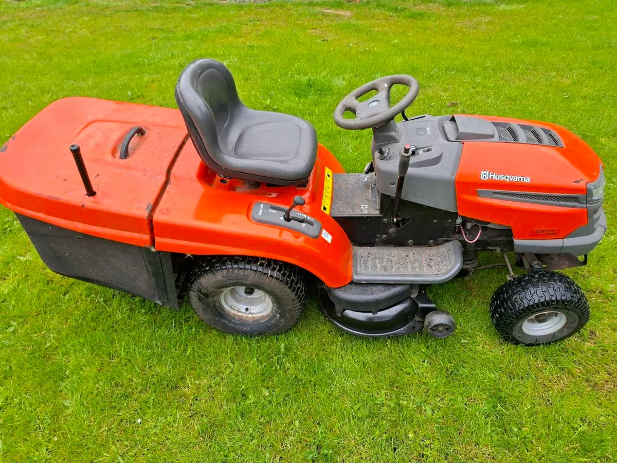Husqvarna ride on - Image 2