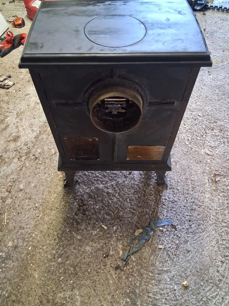 7kw heritage cast iron stove - Image 2