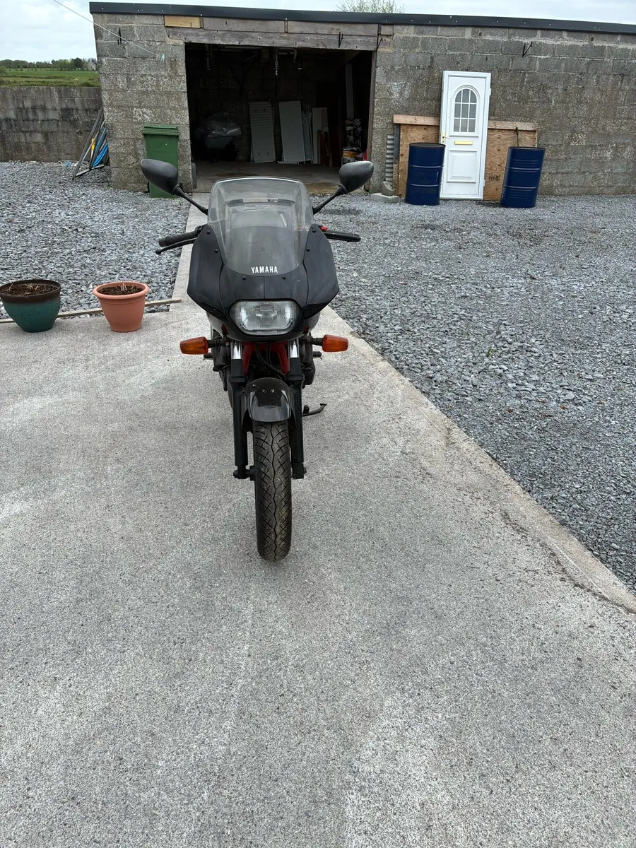 Yamaha 600 motorbike - Image 3
