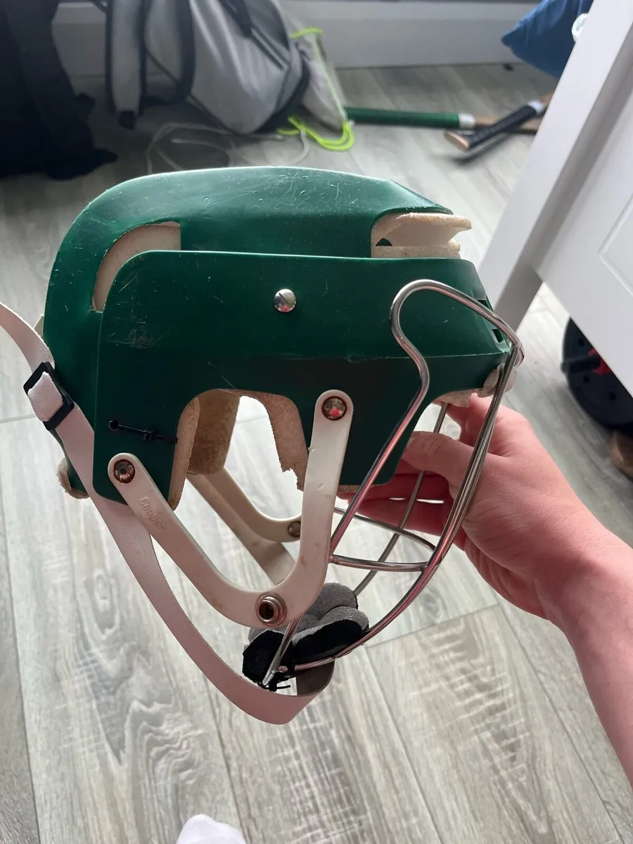 Cooper hurling helmet - Image 3