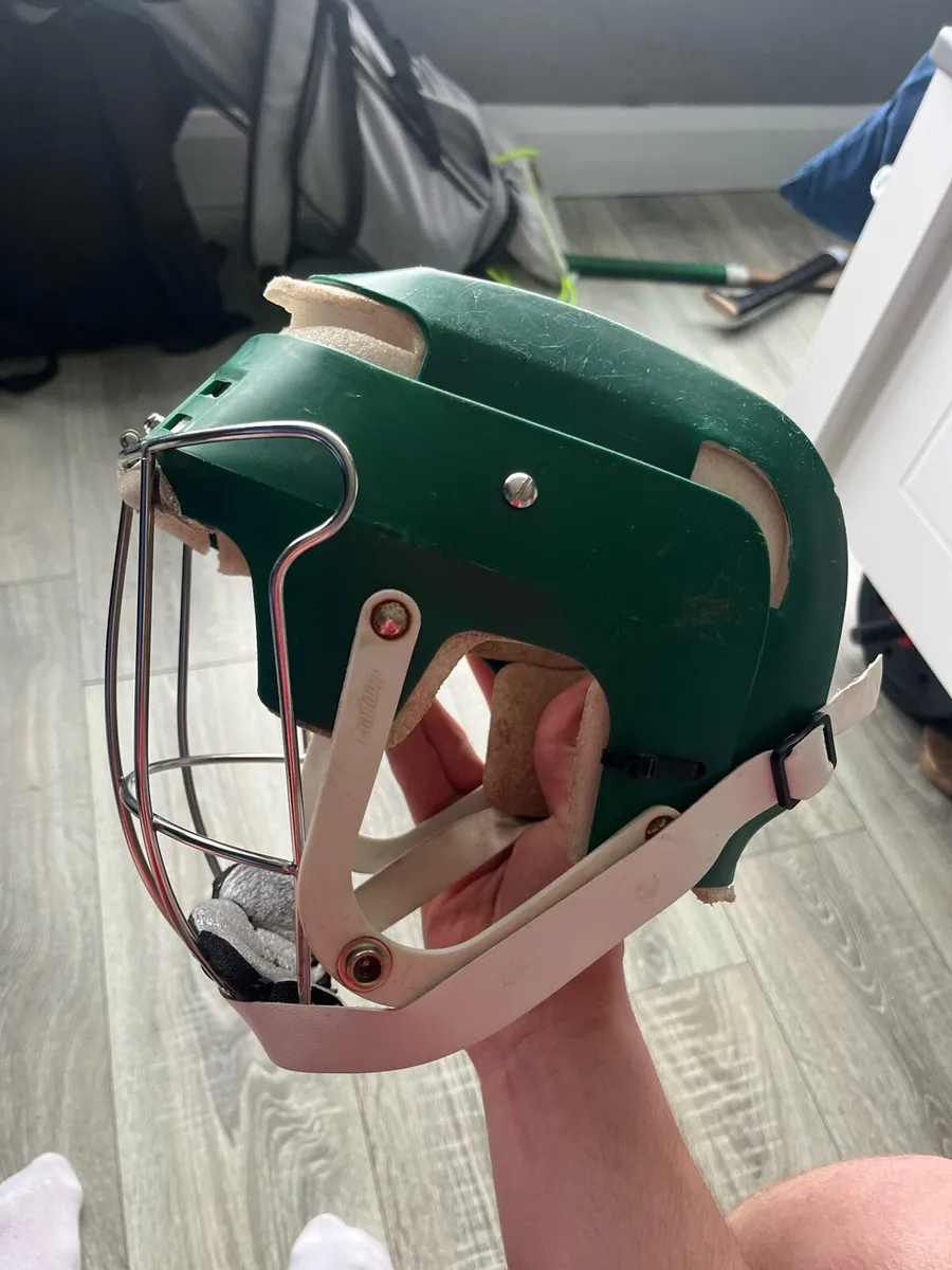 Cooper hurling helmet - Image 4