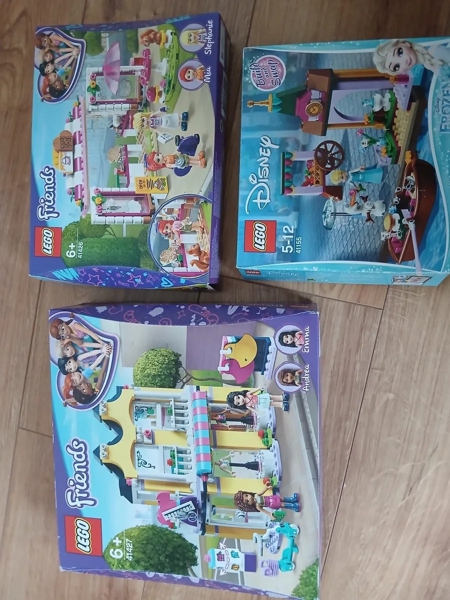 Lego Friends sets - Image 1