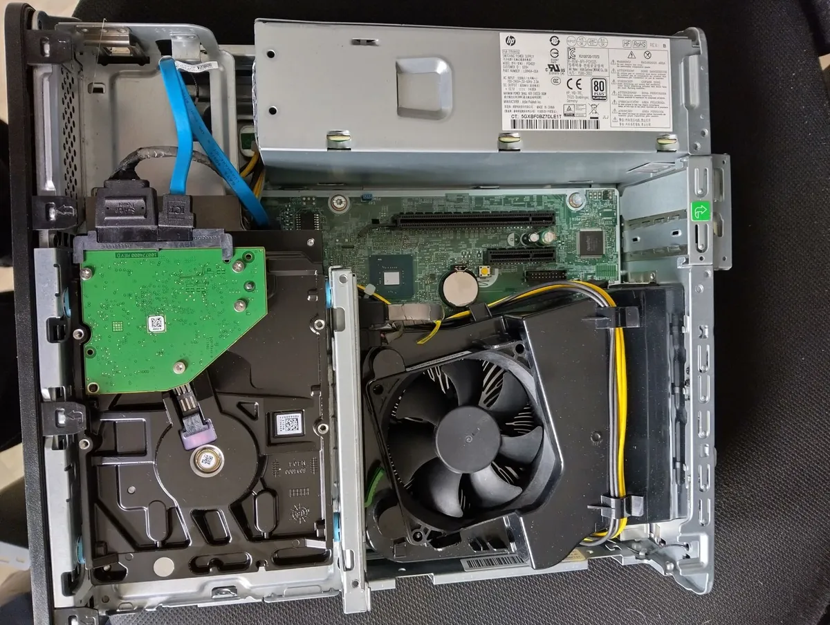 HP ProDesk 600 G5 SFF (i5 9th Gen) and power cable - Image 2