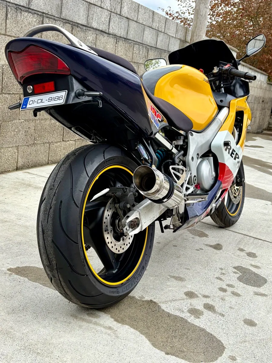 Honda CBR600f - Image 2
