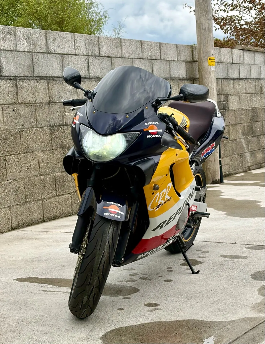 Honda CBR600f - Image 3