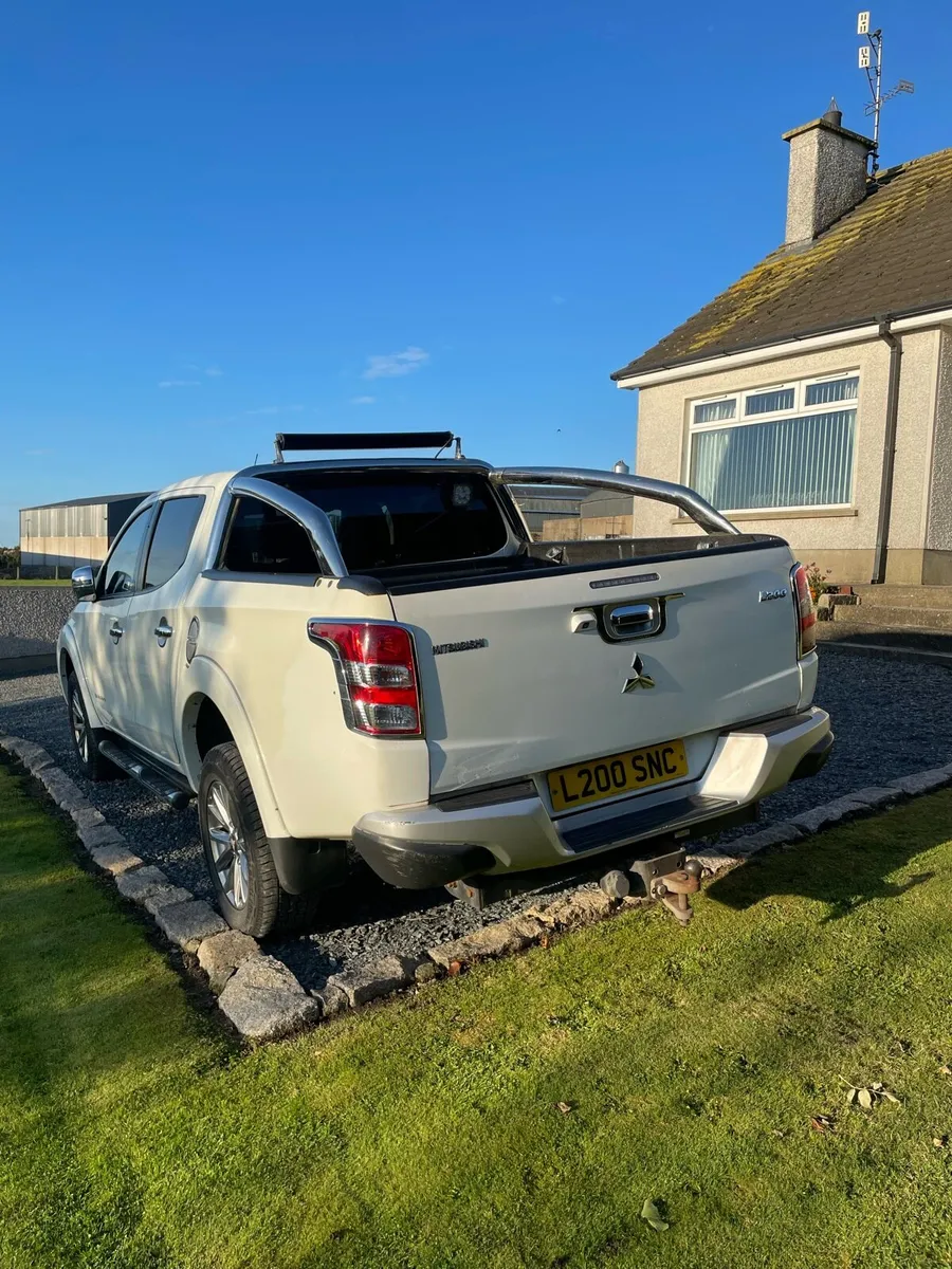Mitsubishi l200 - Image 2