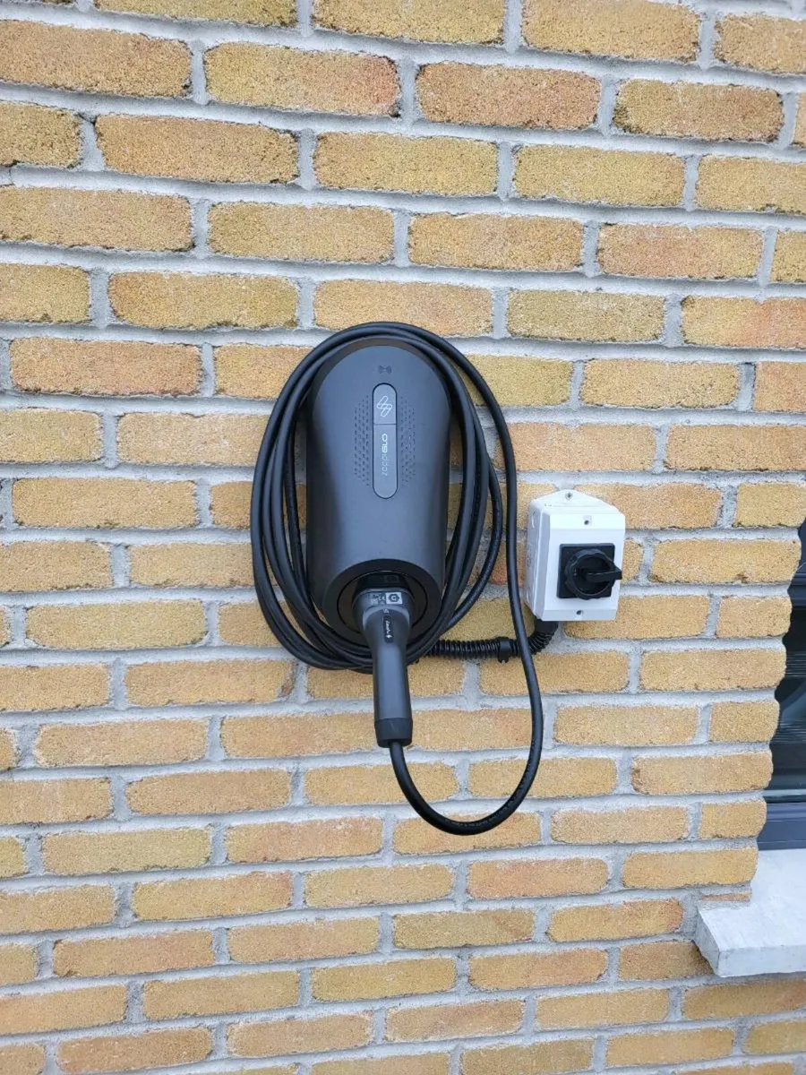 Supply and fit or Supply only of home chargers - Image 4