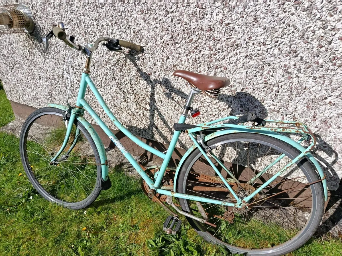 Bike - Image 4