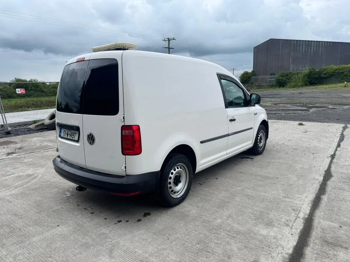 Volkswagen Caddy Automatic Low Mileage - Image 2