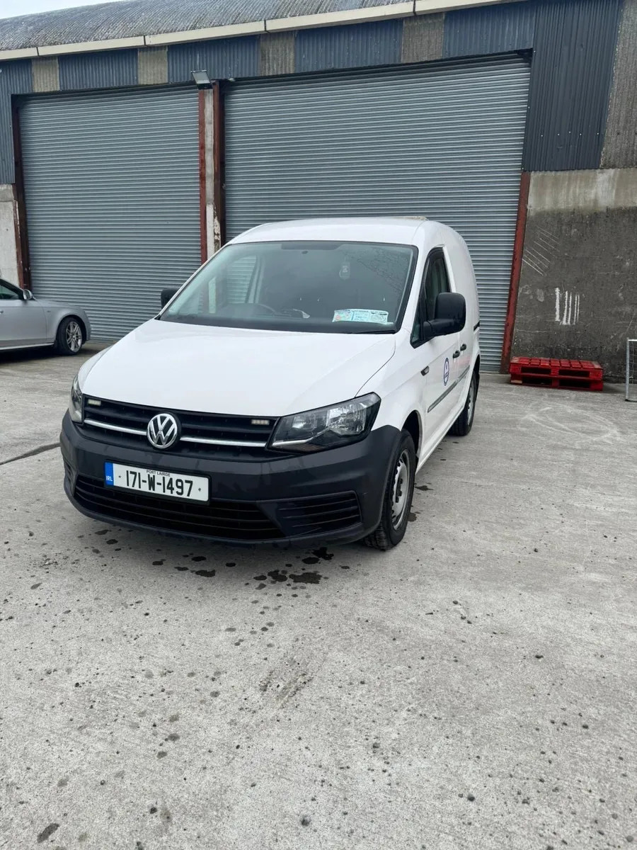 Volkswagen Caddy Automatic Low Mileage - Image 4