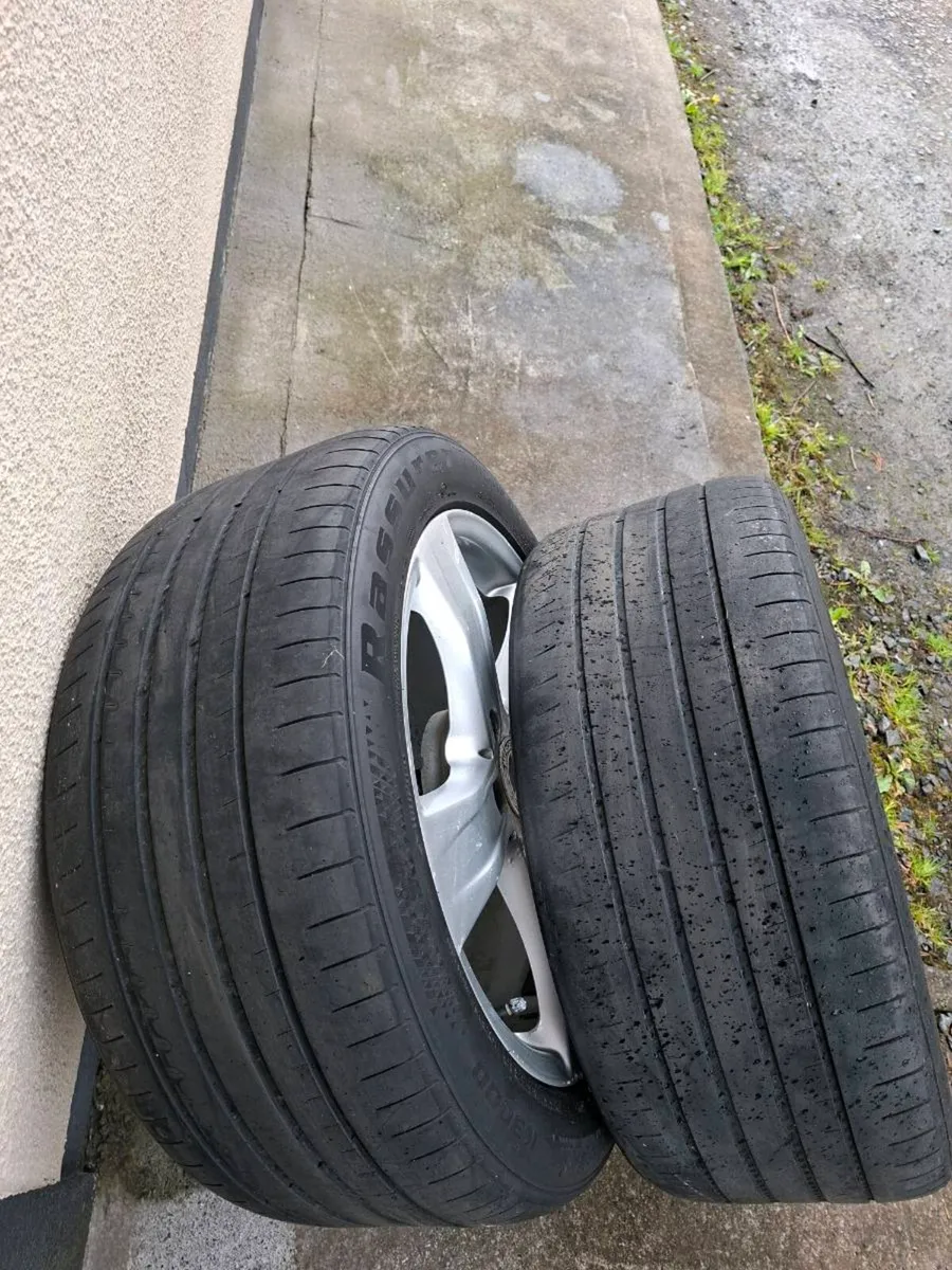Genuine Mercedes 18" alloys - Image 3