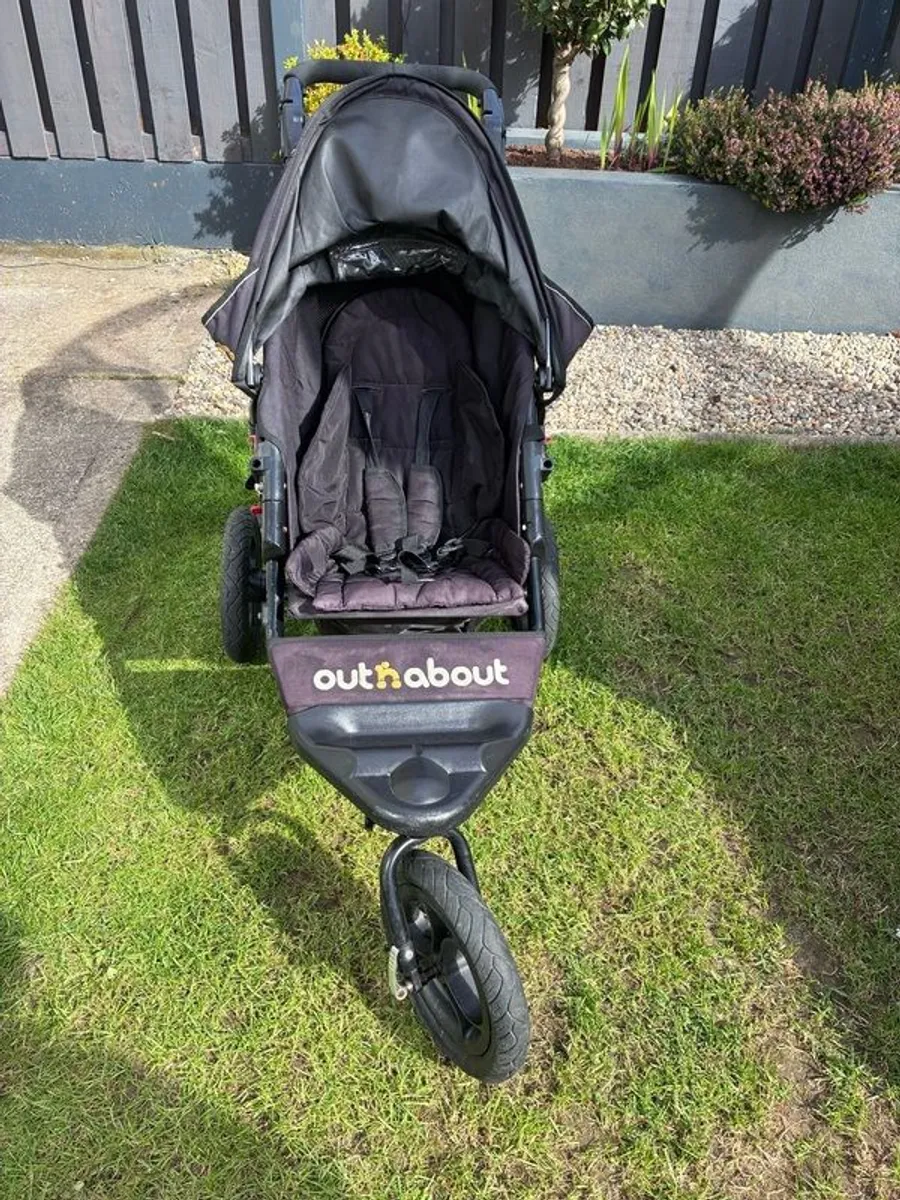 Out n about Buggy - Image 1