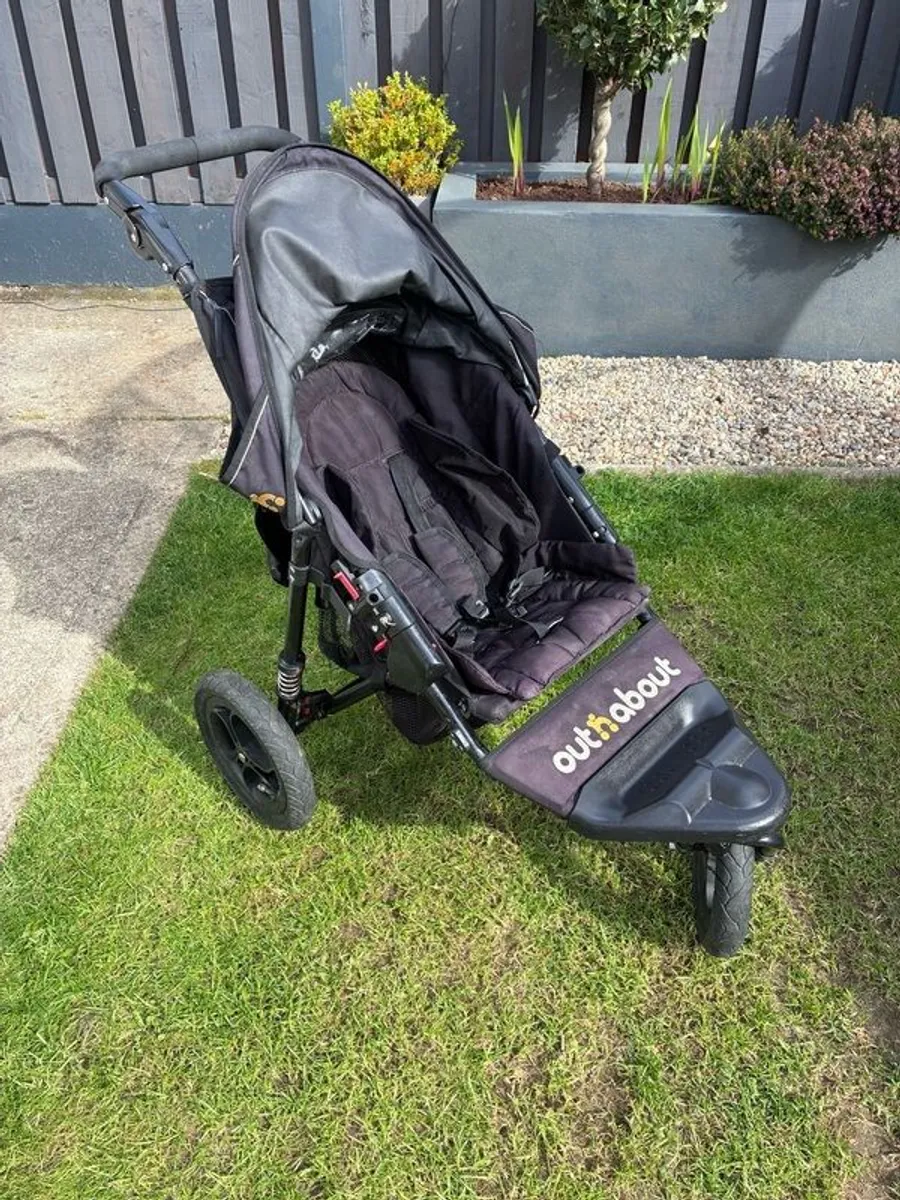 Out n about Buggy - Image 2