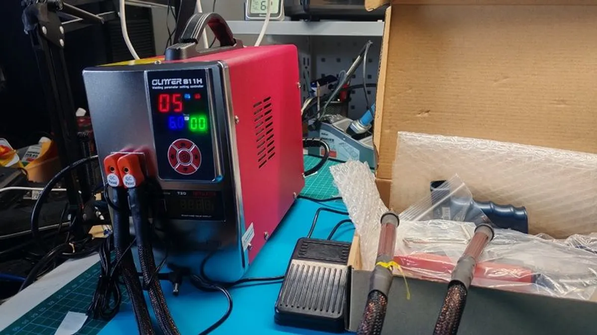 Glitter 811H 42KW Output Aluminum to Copper /nickle Spot Welding Machine for Iron Lithium Battery - Image 2