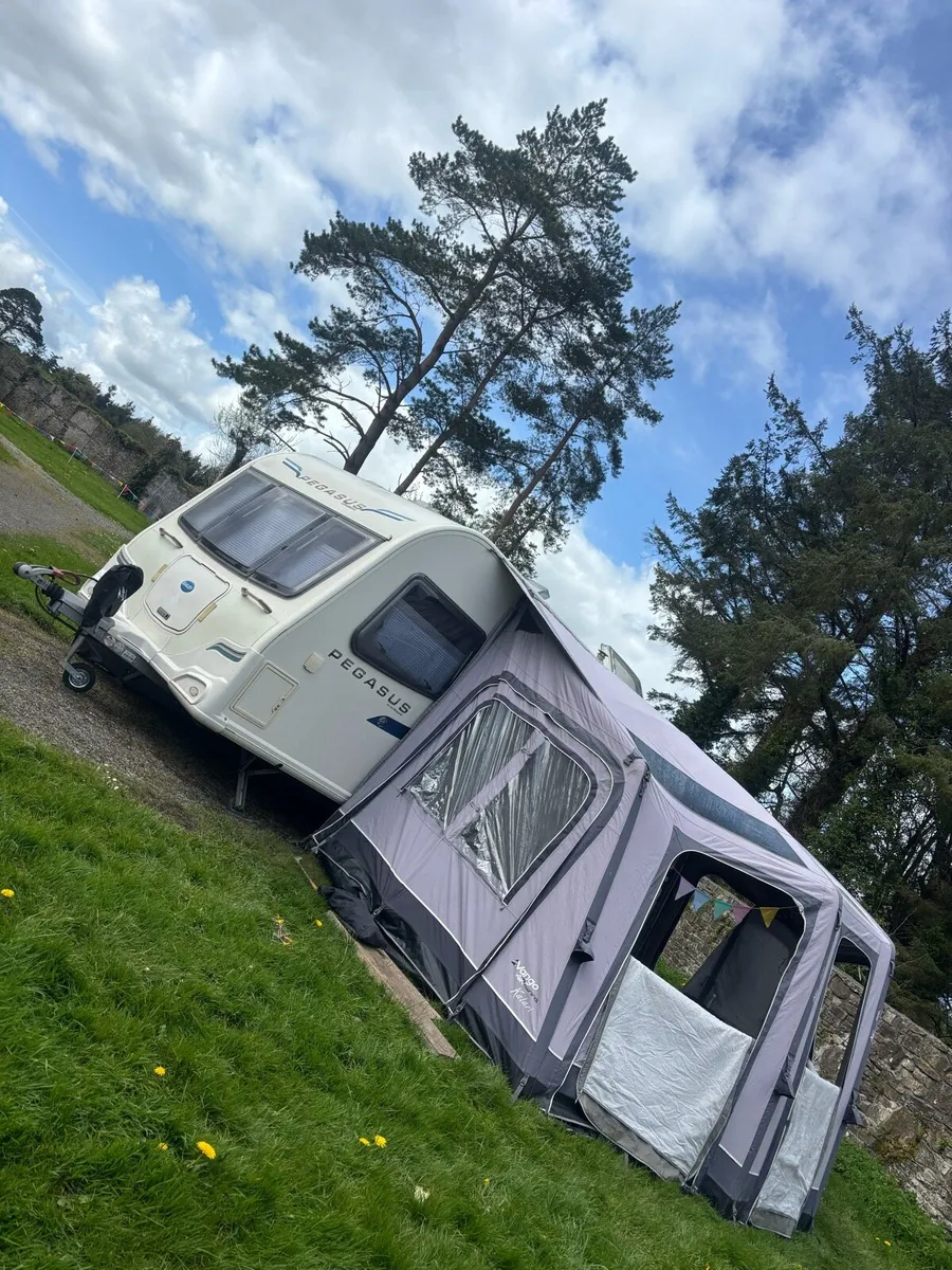 Caravan - Image 2