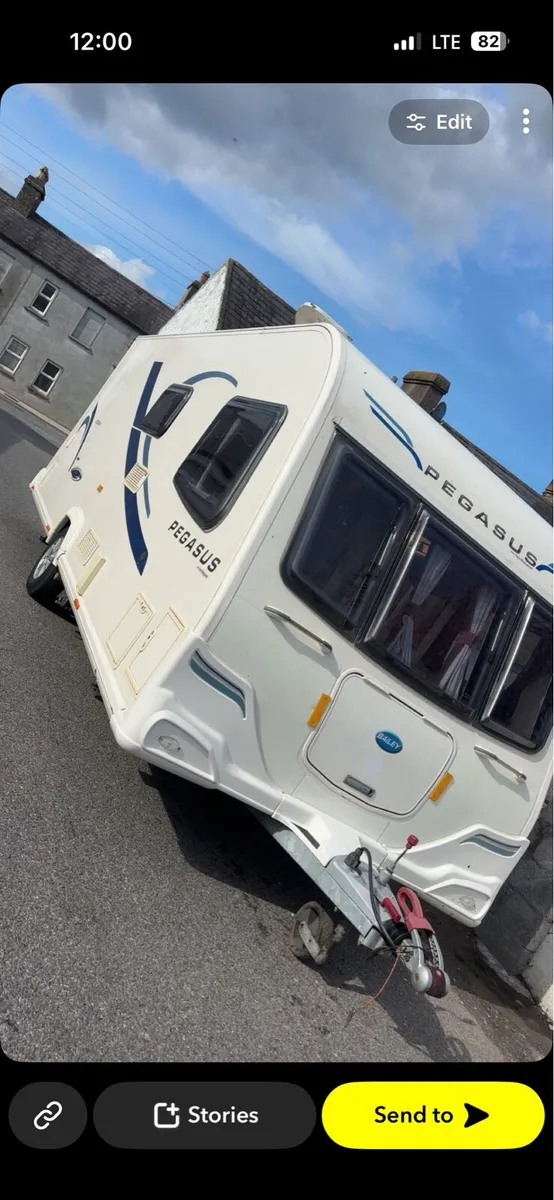 Caravan - Image 1