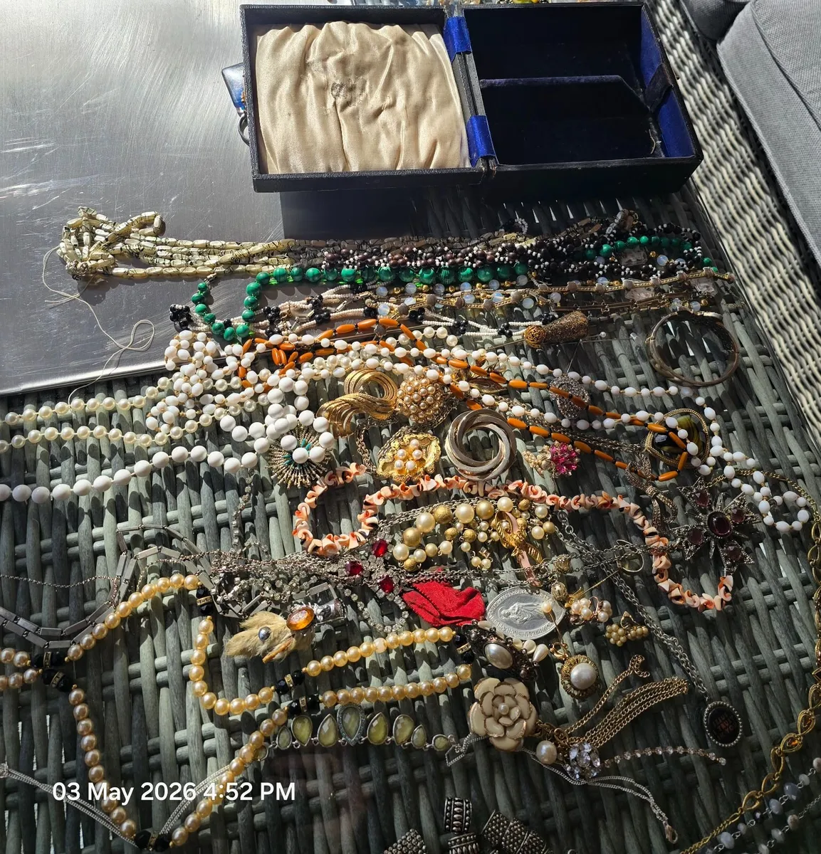 Vintage costume jewellry collection - Image 3