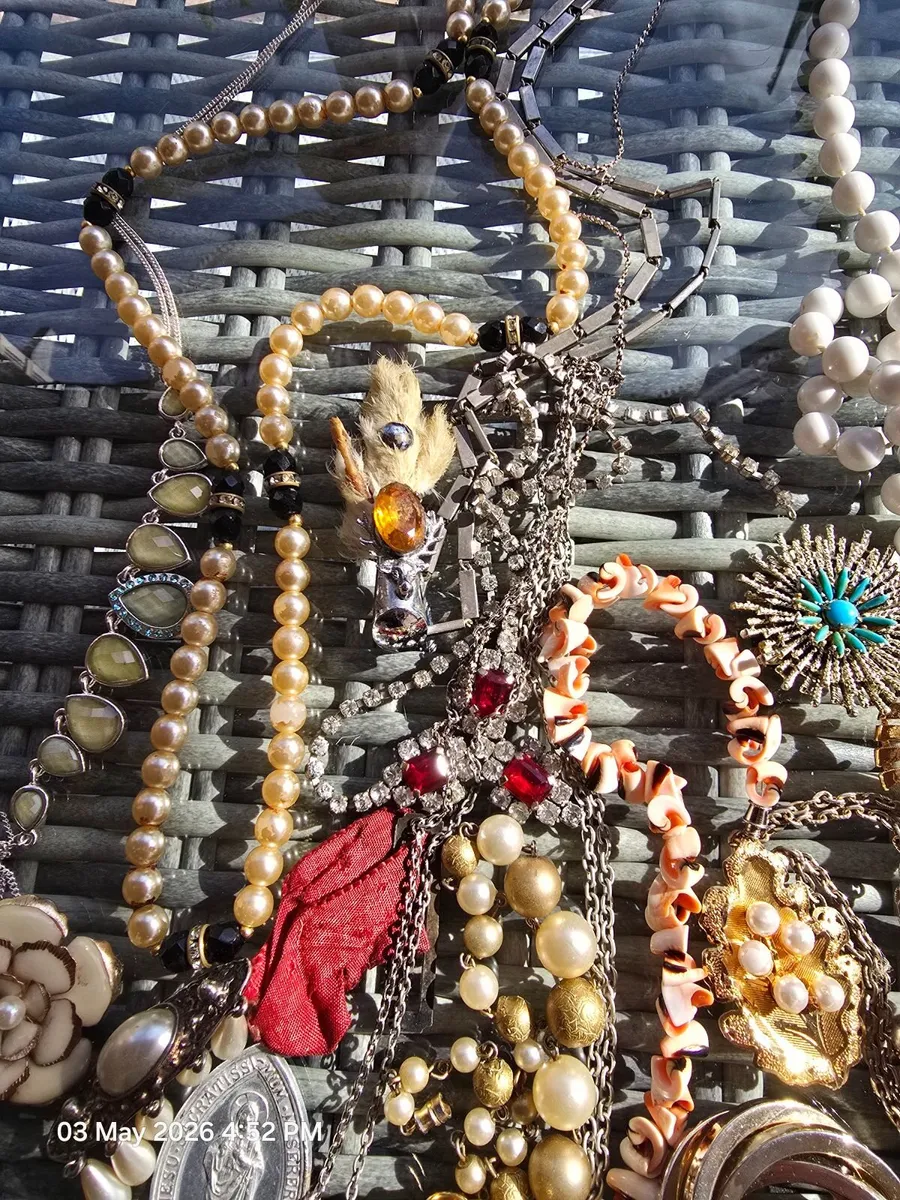 Vintage costume jewellry collection - Image 4