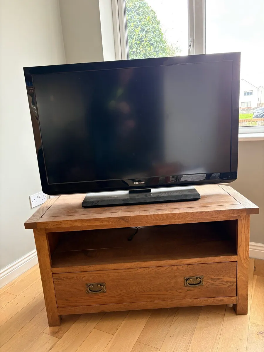 TV and TV Corner Unit - Image 1