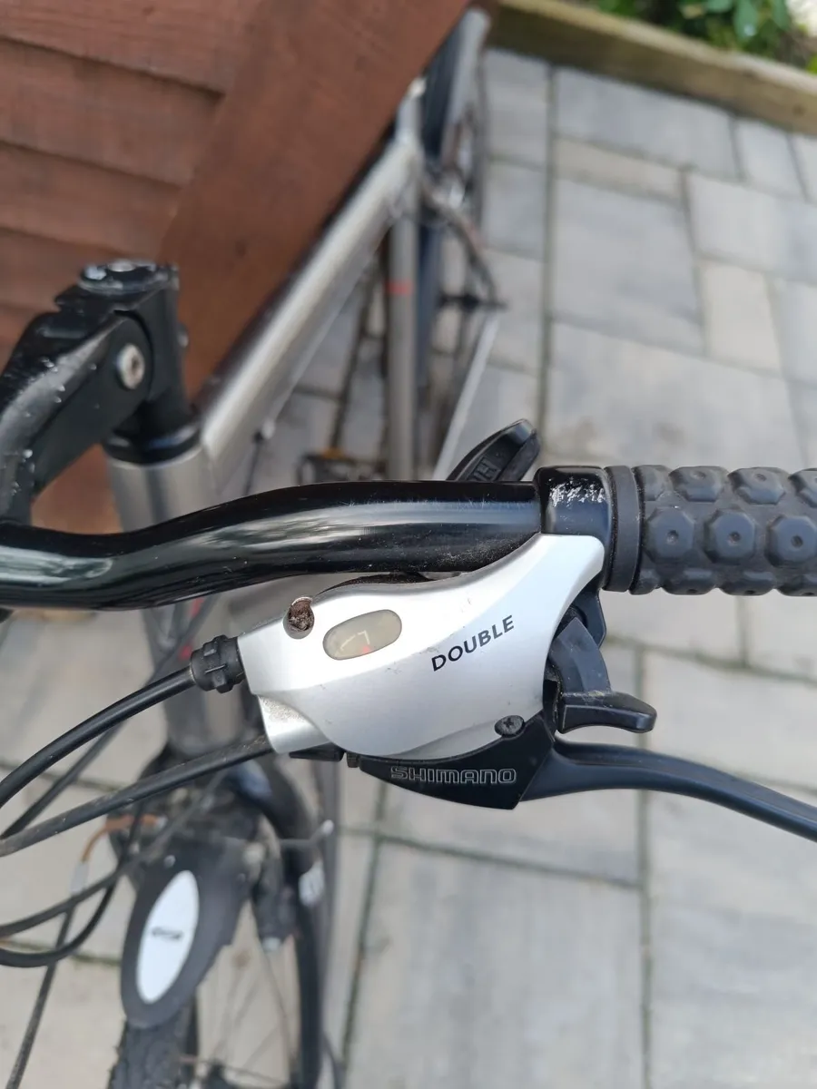 Ventura adult bike - Image 3