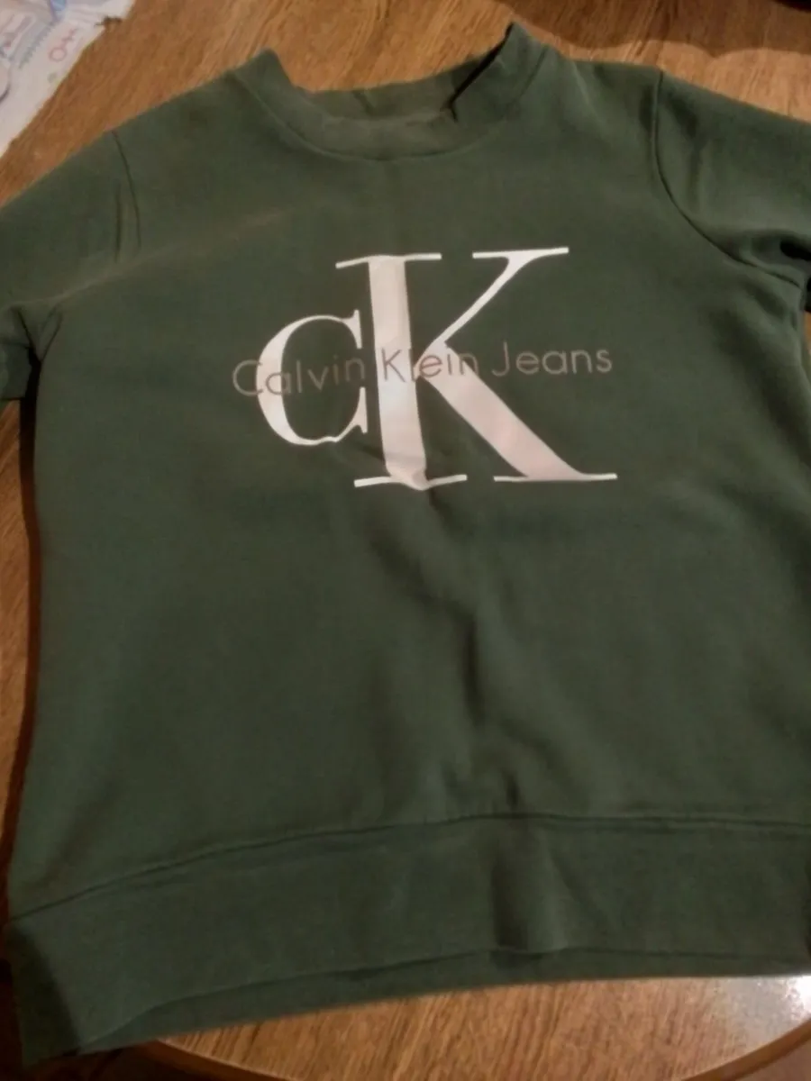 Calvin Klein sweatshirt - Image 1