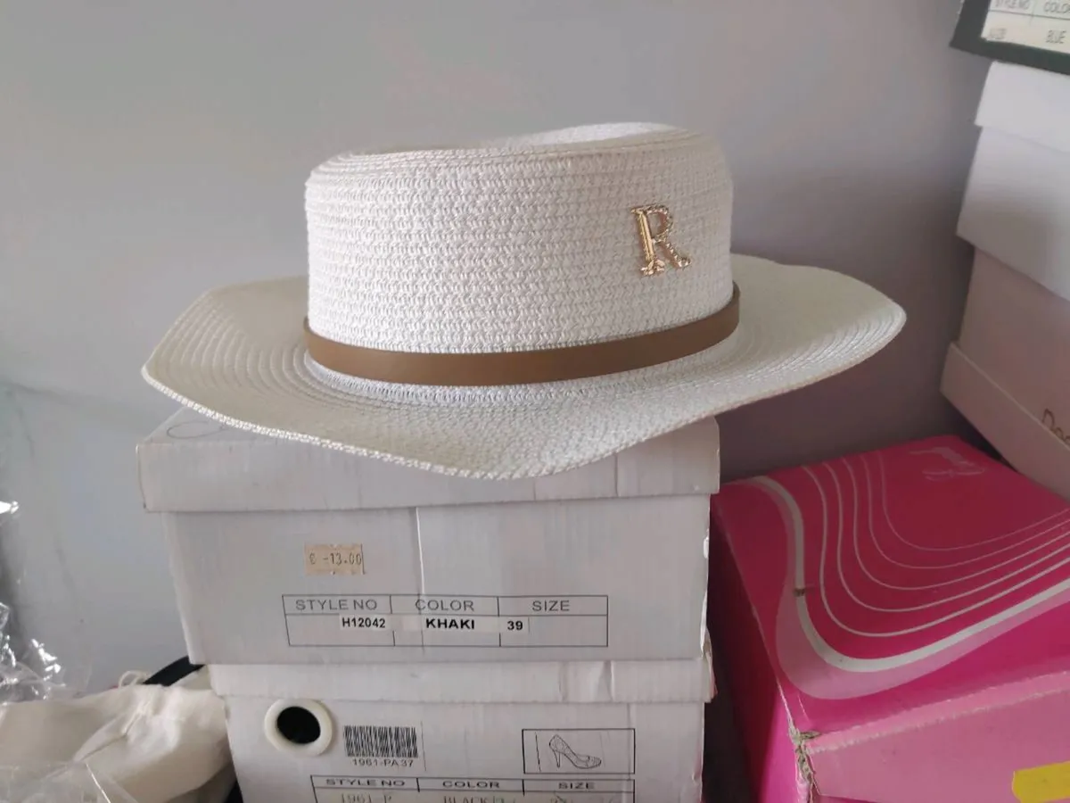 New elegant hat white - Image 3