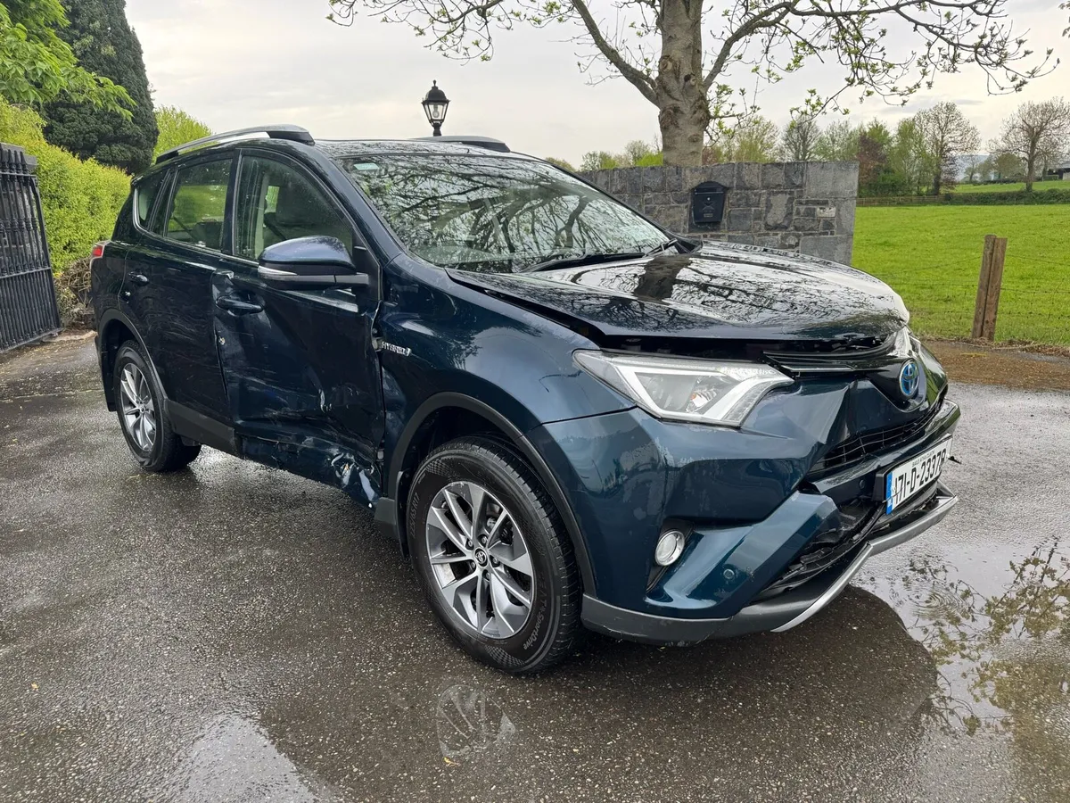 2017 Toyota RAV4 Hybrid - Image 2