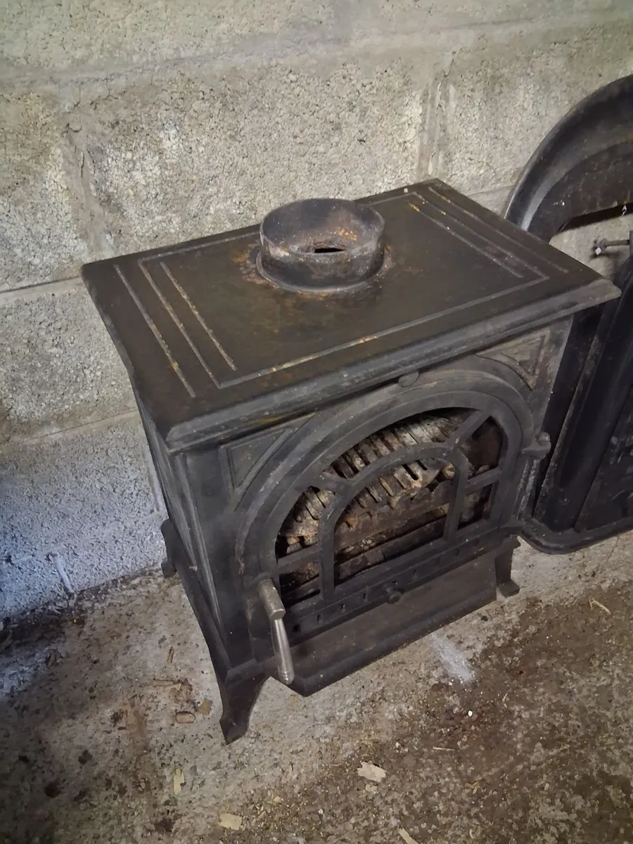 Small Stove - Image 3