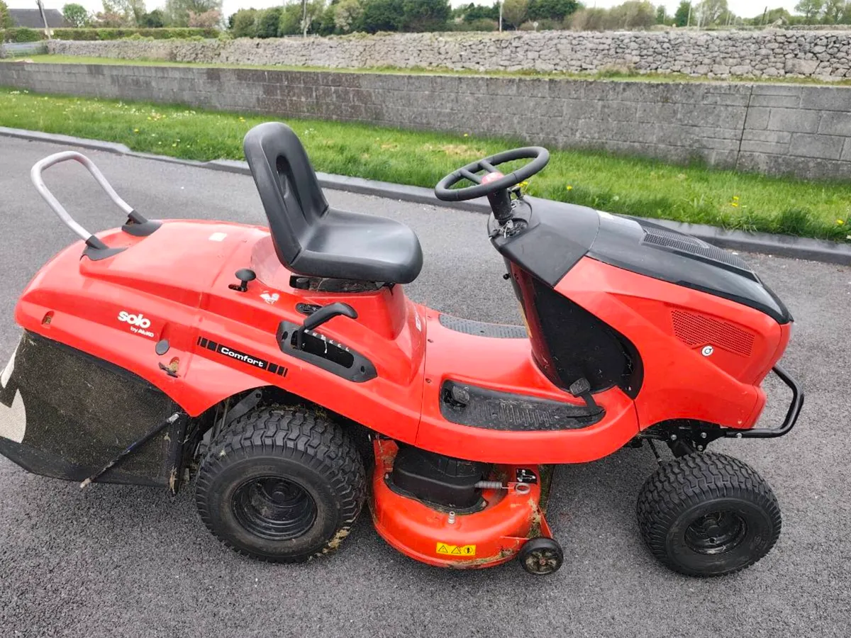 Alko t16 103 ride on - Image 3