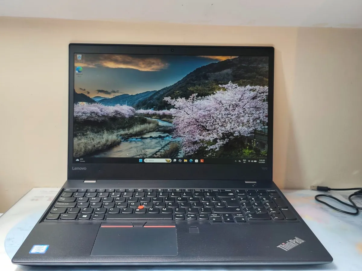Lenovo ThinkPad T570 15.6" Intel i5 7th Gen | 8GB - Image 1