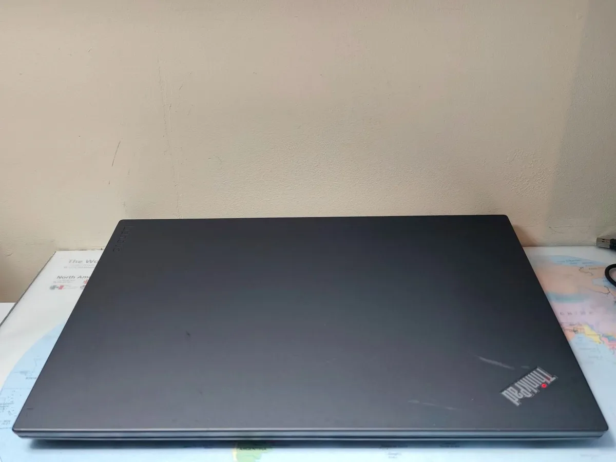Lenovo ThinkPad T570 15.6" Intel i5 7th Gen | 8GB - Image 4