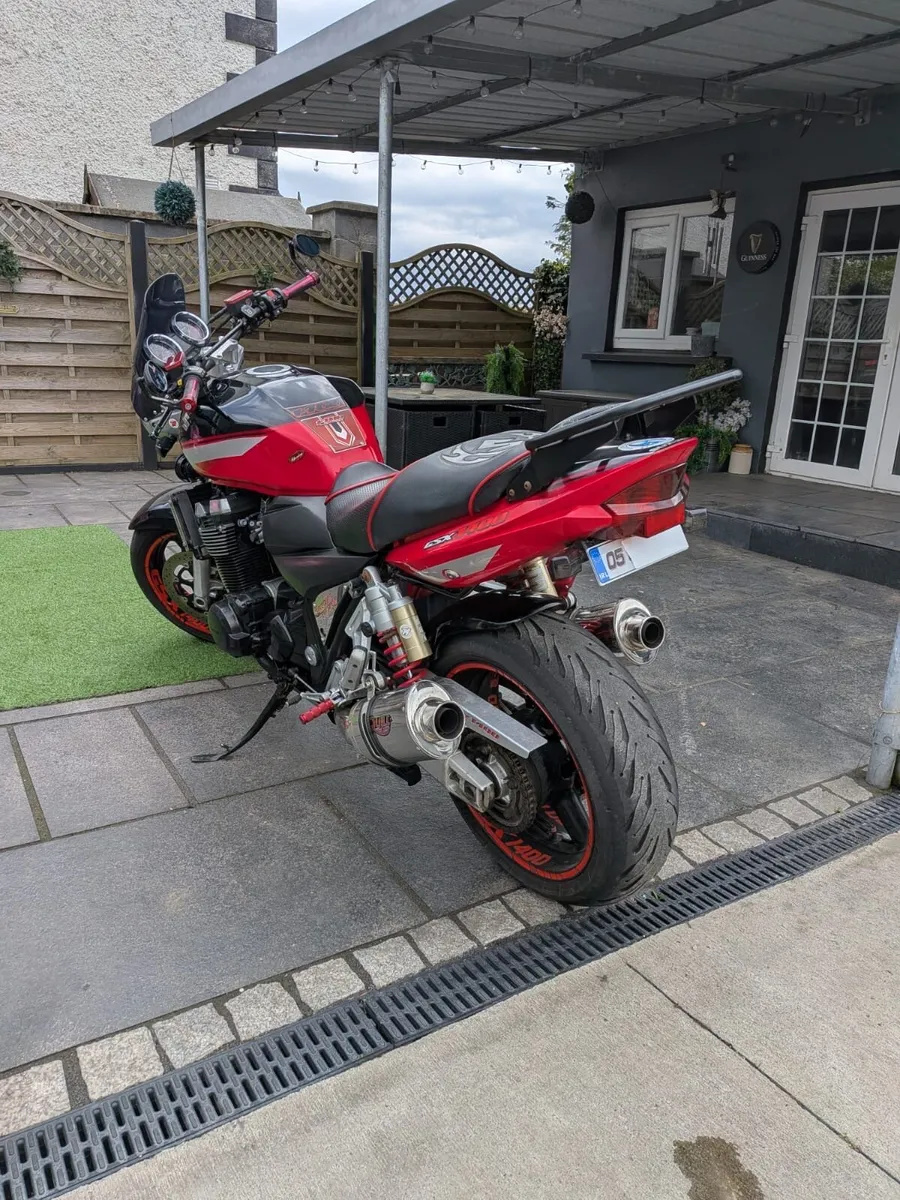 Suzuki GSX 1400 - Image 3