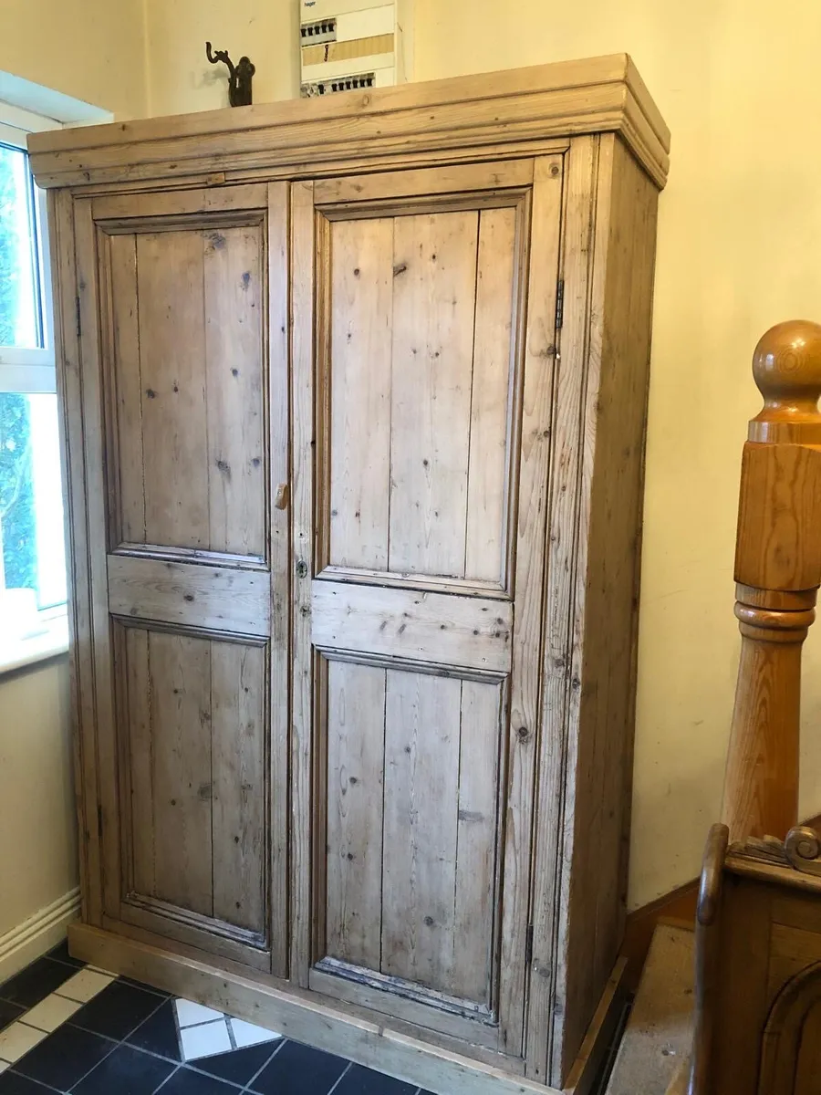 Antique Pine Wardrobe - Image 4