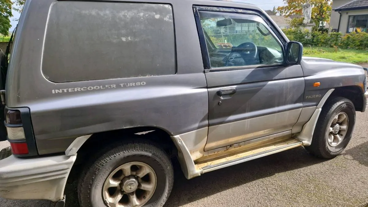 Mitsubishi pajero mk2 - Image 2