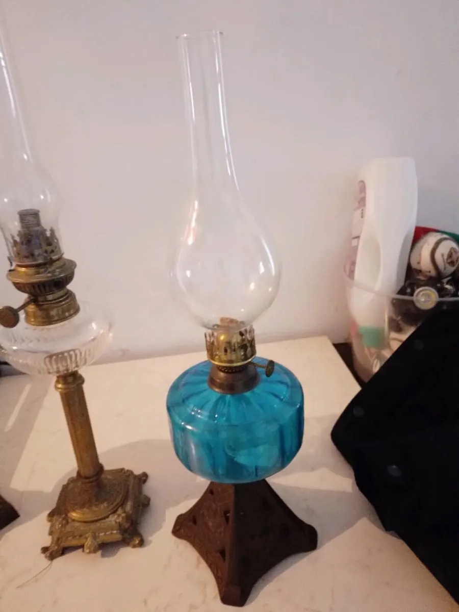 3 old oil lamps - Image 3