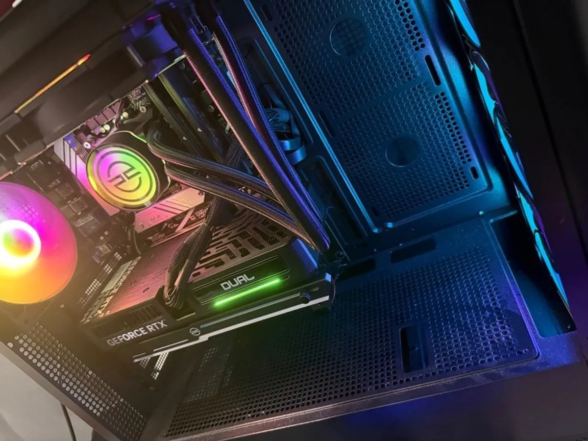 gaming pc, keyboard and mouse - Image 2