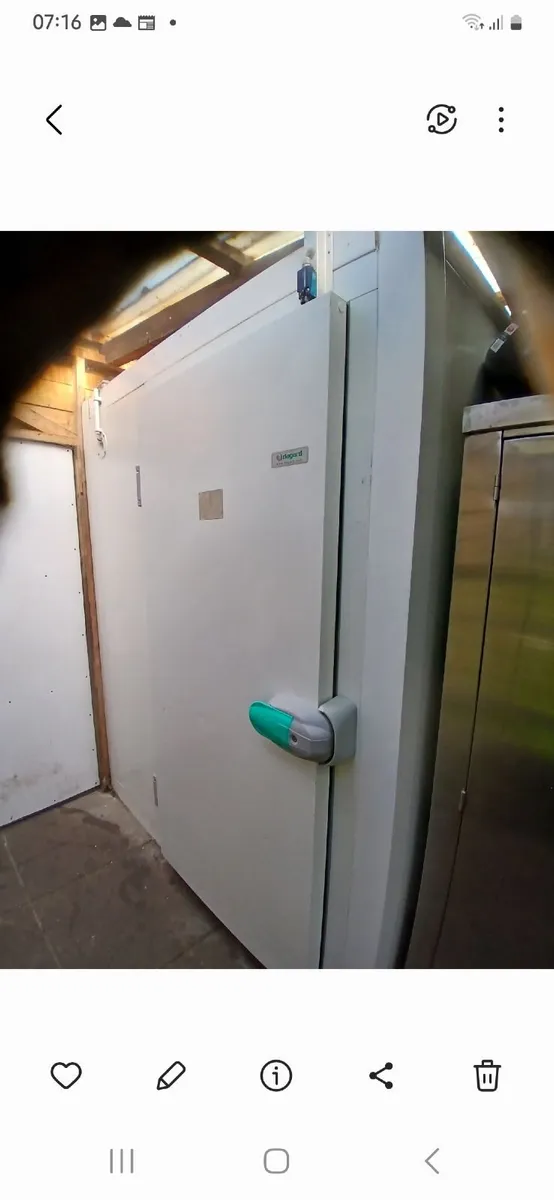 Freezer Room & Cold Room - Image 1