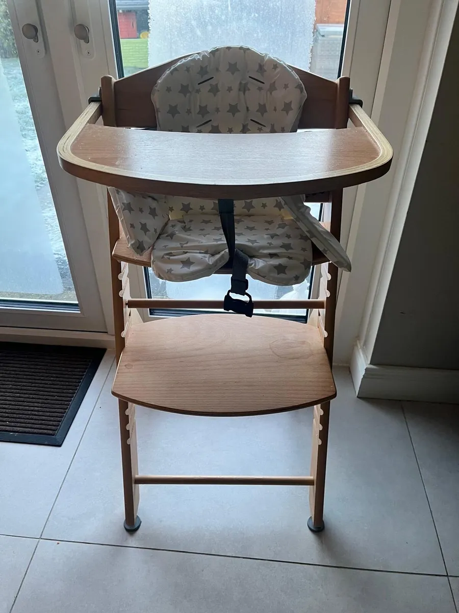 BabyLo High Chair