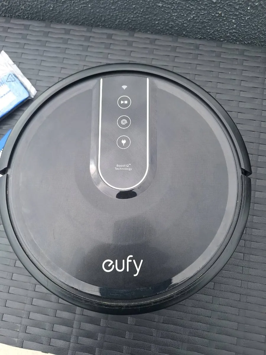 Robot vac - Image 3