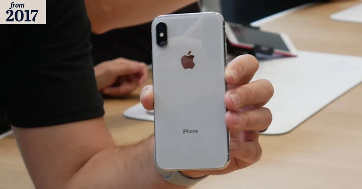 iPhone X unlocked - Image 1
